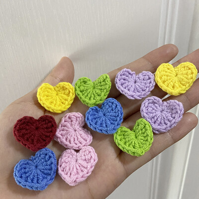 20 ks farebných bavlnených háčkovaných pletených ozdôb so srdiečkami 2,2 cm, DIY vlasové sponky, dekorácie, ručne vyrobené remeslá, látková pasta, doplnky