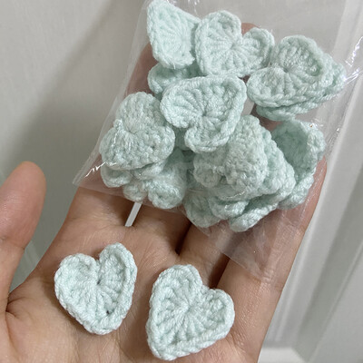 20 ks farebných bavlnených háčkovaných pletených ozdôb so srdiečkami 2,2 cm, DIY vlasové sponky, dekorácie, ručne vyrobené remeslá, látková pasta, doplnky