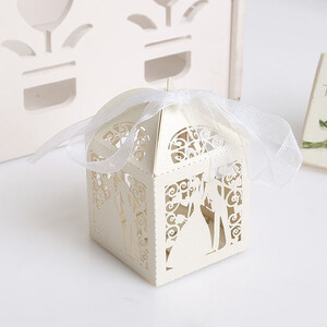 50 buc/lot oaspeți elegant, mire, mire, cutie de bomboane tăiată cu laser pentru nuntă, pungă dulci, favoruri de nuntă, cadou pentru articole de petrecere, panglică