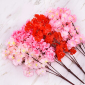 55 cm Umjetna grana trešnjinog cvijeta Grana svilenog cvijeta sakure Dekoracija vjenčanog luka Unutarnji cvijet