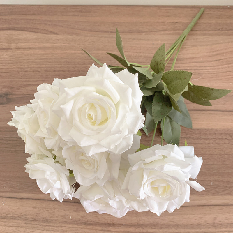 9Heads Roses Kytica Umelý kvet Mliečna biela slonovinová biela ruža Falošná ruža Dekorácia obývačky Svadobná dekorácia