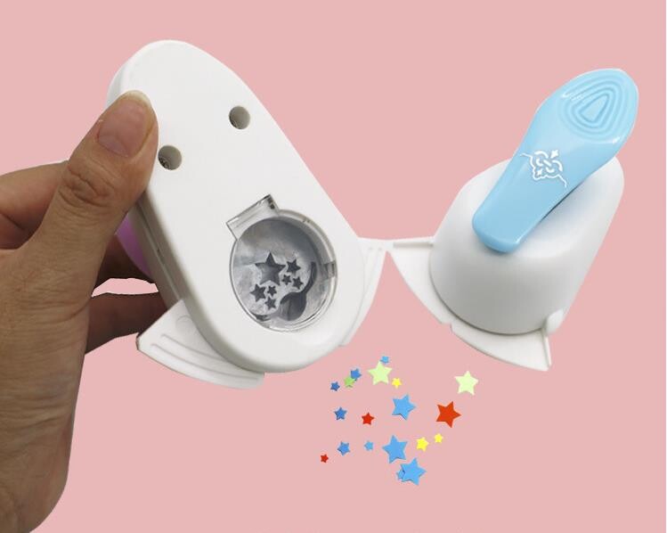 „Pasidaryk pats“ kampinis perforatorius, reljefinis popierius kampinis pjaustytuvas.