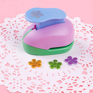Δωρεάν αποστολή 1,5cm 5/8`` DIY Paper Cutter Eva Foam Maker Puncher Scrapbooking Cut Saving for Kid Hole Craft Punch Flower Furador