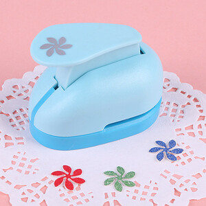 Δωρεάν αποστολή 1,5cm 5/8`` DIY Paper Cutter Eva Foam Maker Puncher Scrapbooking Cut Saving for Kid Hole Craft Punch Flower Furador
