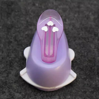 Reljefinis „pasidaryk pats“ kampinis popierius, spausdinimo kortelių pjaustytuvas Dovanų iškarpų knygelės formuotojas Mažas reljefinis įtaisas Rankų darbo skylių perforatorius vaikams