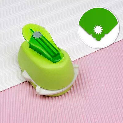 Reljefinis „pasidaryk pats“ kampinis popierius, spausdinimo kortelių pjaustytuvas Dovanų iškarpų knygelės formuotojas Mažas reljefinis įtaisas Rankų darbo skylių perforatorius vaikams