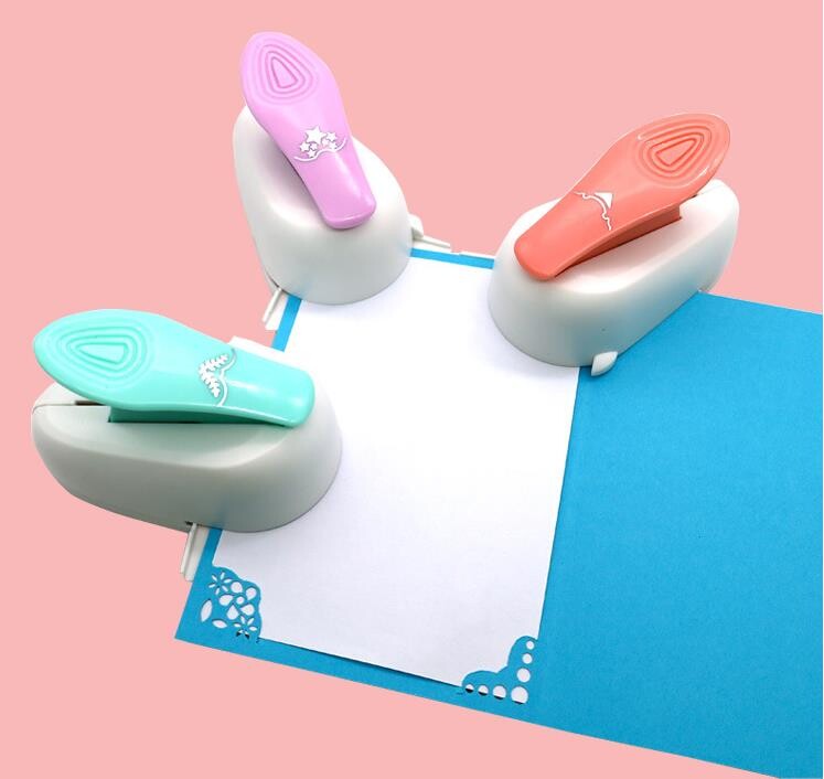 „Pasidaryk pats“ kampinis perforatorius, reljefinis popierius kampinis pjaustytuvas.