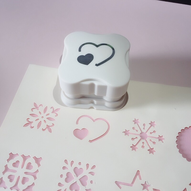 Popieriaus perforatorius Naujas reljefinis darželis vaikams „pasidaryk pats“ gamina magnetą spausdinimo mašinos kraštų raštas tuščiaviduris kraštelis žaislas mokyklinė dovana