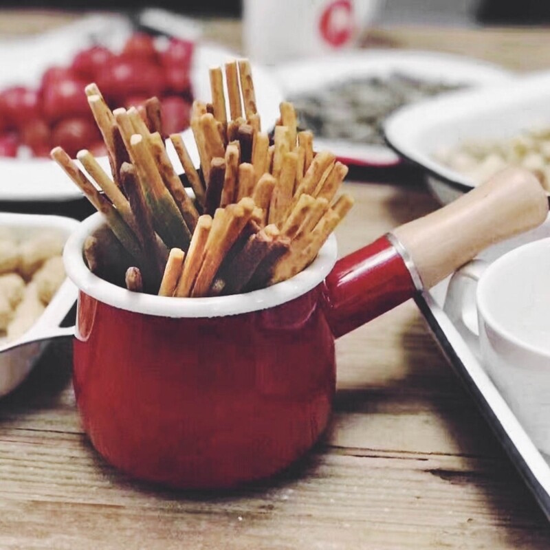 Nelipnus emaliuotas kavos puodas su medinėmis rankenomis Puodo indas sviesto šildytuvas Daugiafunkcis keptuvės virtuvės įrankis