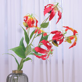 3 hlavy Flame Lily dlhá vetva Umelé kvety bytové dekorácie Párty Svadobné dekorácie Flores artifiales darčeky na Valentína