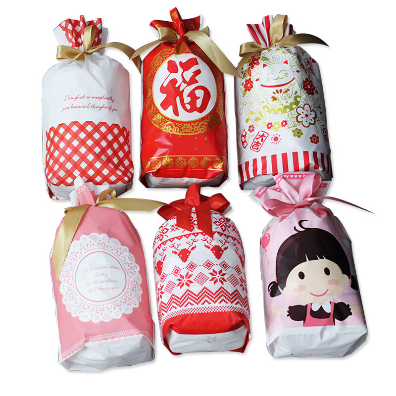 50 vnt. Linksmų Kalėdų Kalėdų Senelio dovanų maišelis su snaigės traškiomis raištelėmis kalėdinių papuošalų maišeliai Naujiesiems 2024 metams Noel Dovanos