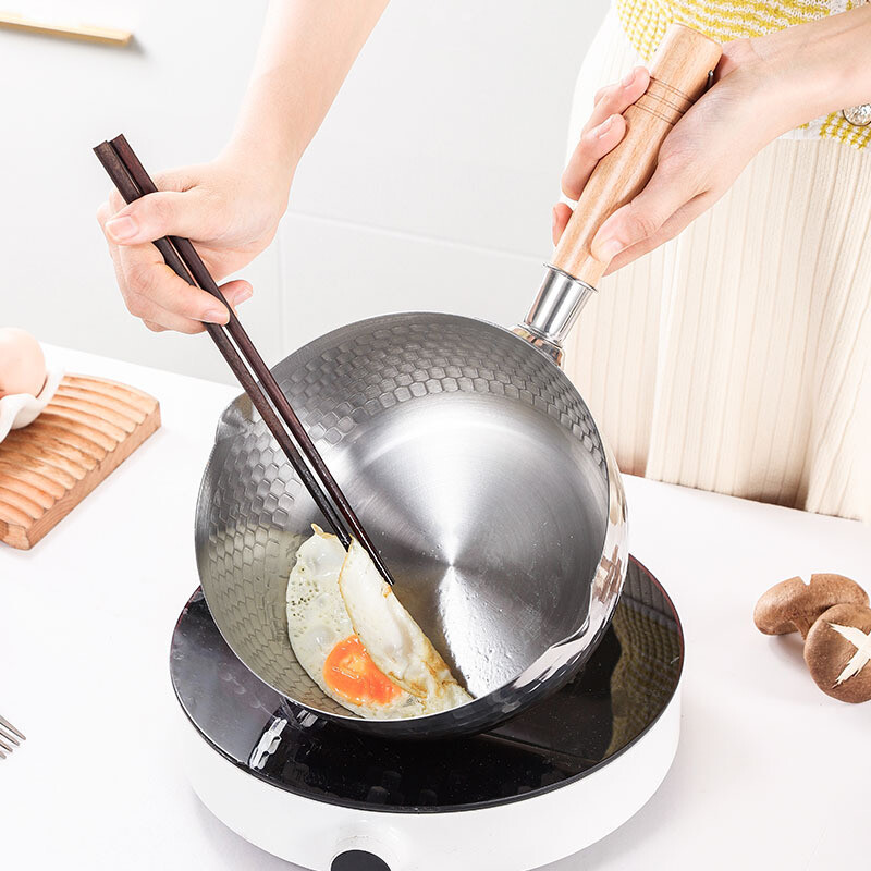 Nerezová panvica, japonská panvica s pokrievkou, drevená rukoväť, hrnce na dusenie, wok, hrniec na mlieko, kuchynské náčinie, praktické riady
