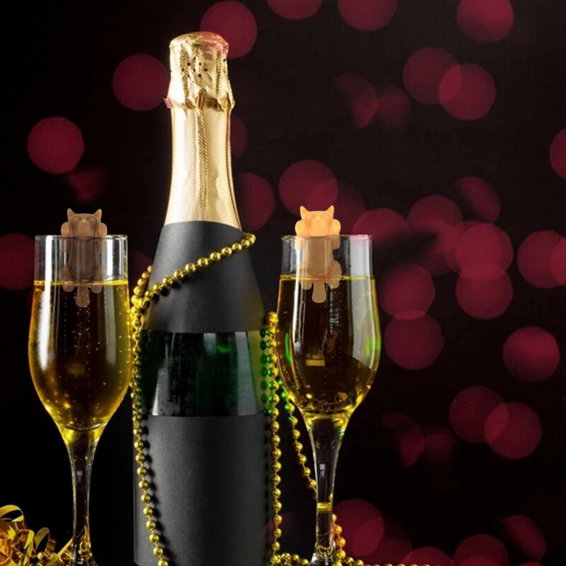 Kreatív borospohár jelölők 3D Kitten Shape Party üvegpohár Többszínű szilikon diszkriminátor cica borospohár felismerő