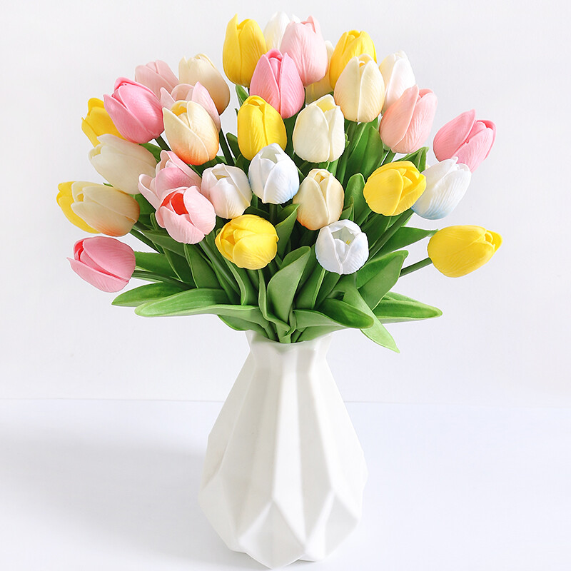 Umelé kvety tulipánov, rastliny do interiéru, vonkajšej záhrady, mäkkého materiálu, párty doplnky, darčeky pre ženy, festivalové ozdoby.
