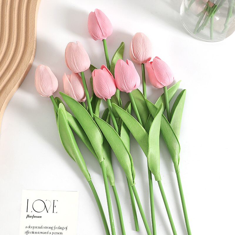 Umelé kvety tulipánov, rastliny do interiéru, vonkajšej záhrady, mäkkého materiálu, párty doplnky, darčeky pre ženy, festivalové ozdoby.