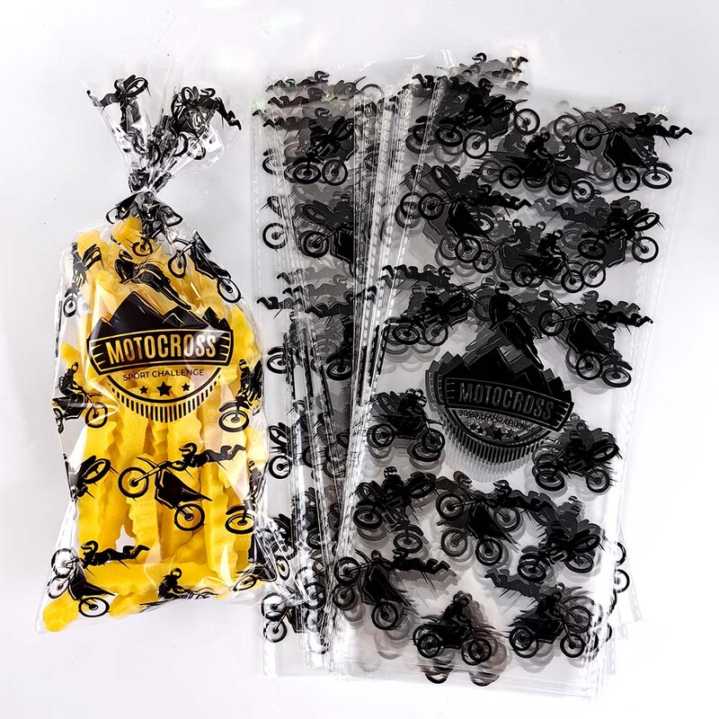 Подаръчна чанта на тема състезателна кола Мотоциклетно лакомство Чанти за бонбони Карирани черно-бели състезателни найлонови торбички Сувенири за парти за рожден ден на деца