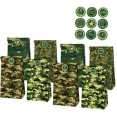 8/30db Camo papír ajándéktasakok matricákkal Army Green Camouflage Camo cukorkatáska Katonai témájú Születésnapi parti díszek Kedvezmények
