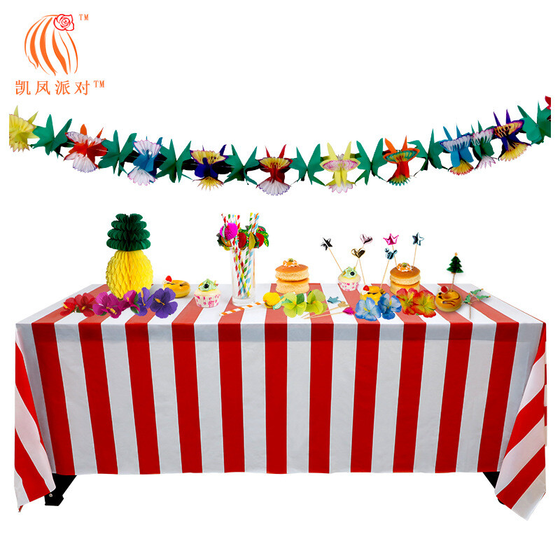 Față de masă pentru petrecere Masă Circ Carnaval Copertă roșie albă Pânză de circ pentru petrecere Covorașe cu dungi Aprovizionare Decorativă Zi de naștere Tema PEVA