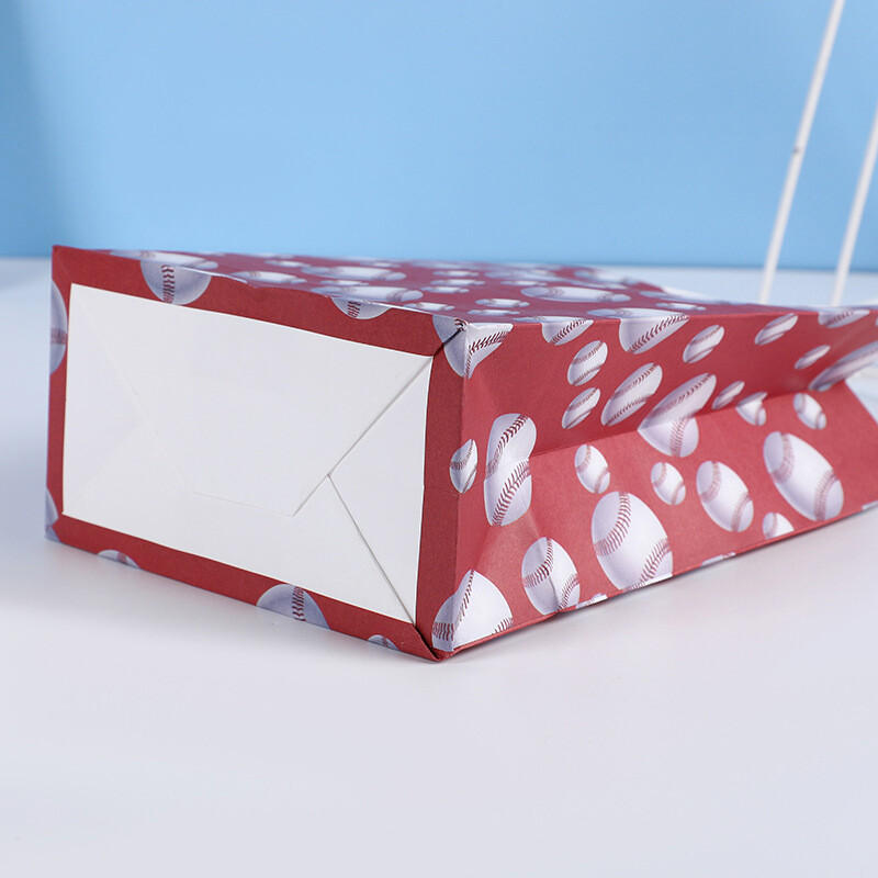 10/20 buc. Genți cadou cu tema sportivă pentru fotbal, baschet, tenis, pungi cadou pentru cumpărături, hârtie kraft, pungă de ambalare pentru personalizare