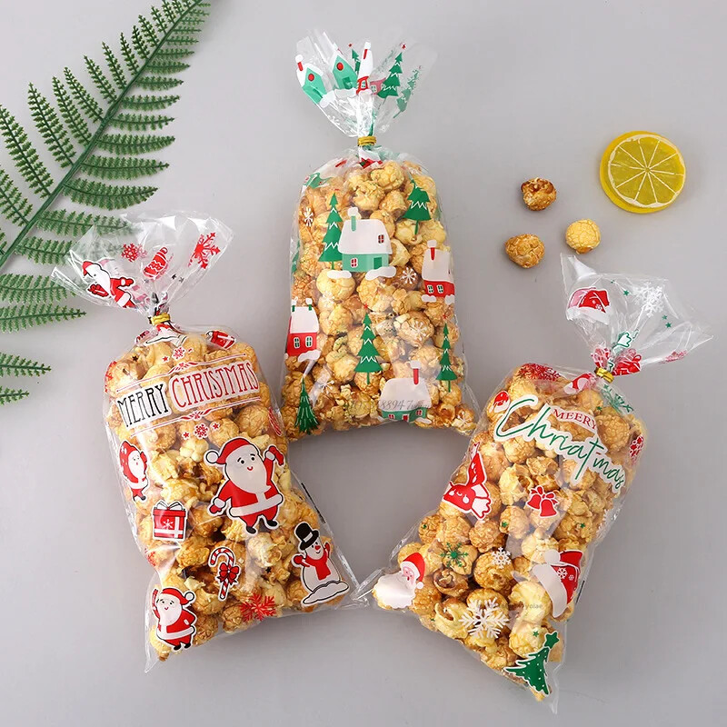 50 gab. Priecīgus Ziemassvētku konfekšu maisiņi Dāvanu maisiņi ar saitēm Ziemassvētki Cepumi Cepumi Deserts DIY 2025. gada Jaungada vakara bērnu ballītes priekšrocības