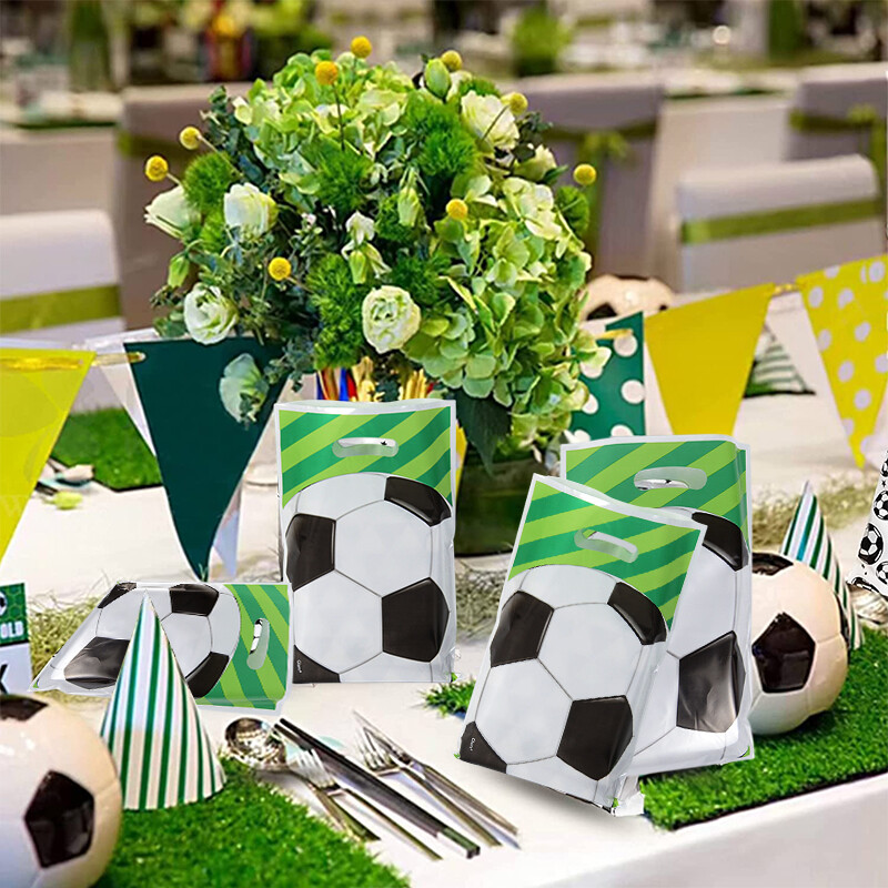 6/10/50 gab. Futbola motīvu dāvanu maisiņi Futbola konfekšu cepumu iepakojuma maisiņi Fani ballīšu somas zēniem dzimšanas dienas svinību dekorēšanai