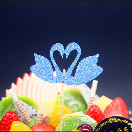 10db/tétel Swan Flamingo tortafeltétek Kellékek Cupcake-csomagolók Happy Birthday Party Baby Shower Dekorációk Esküvői Party dekoráció