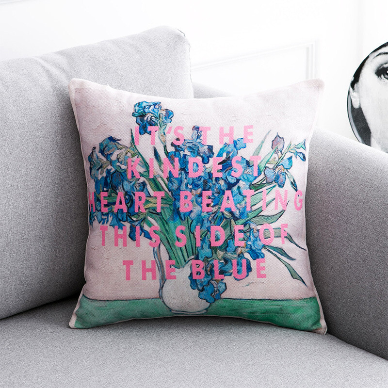 Irodalmi és művészeti olajfestő Kanapépárnák Autópárnák Párnák Logók céges ajándékokhoz