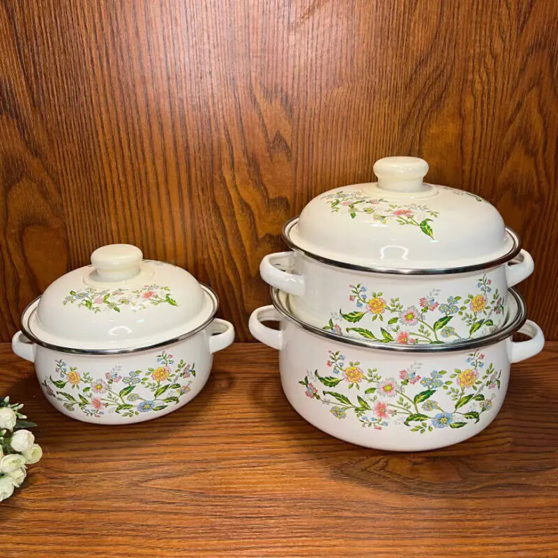 Zománcozott zománcozott fazekak és serpenyők Három részes étkészlet gyerekeknek kiegészítő edények és serpenyők Indukciós gáztűzhely univerzális