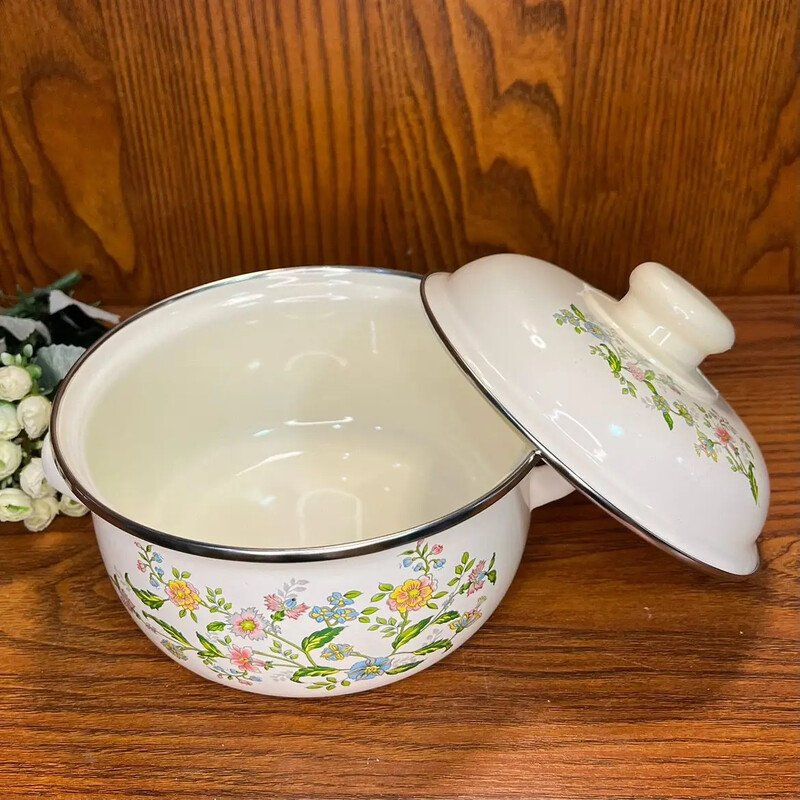 Zománcozott zománcozott fazekak és serpenyők Három részes étkészlet gyerekeknek kiegészítő edények és serpenyők Indukciós gáztűzhely univerzális