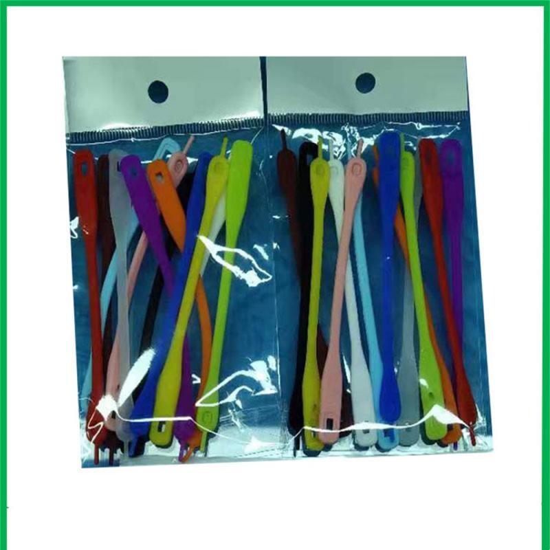 2/4/6 DB Vörösboros pohár embléma azonosító Élelmiszer-minőségű szilikon 12 db Bárkiegészítők Borosüveg Medálos Party Borbot