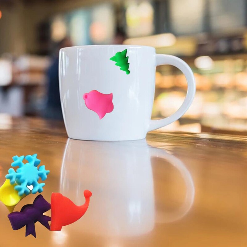 Vyno stiklo žavesiai gėrimų žymekliai Mieli kalėdinio stiklo identifikatoriai silikoniniai kalėdiniai vyno stiklo žymekliai lipnioms taurelėms