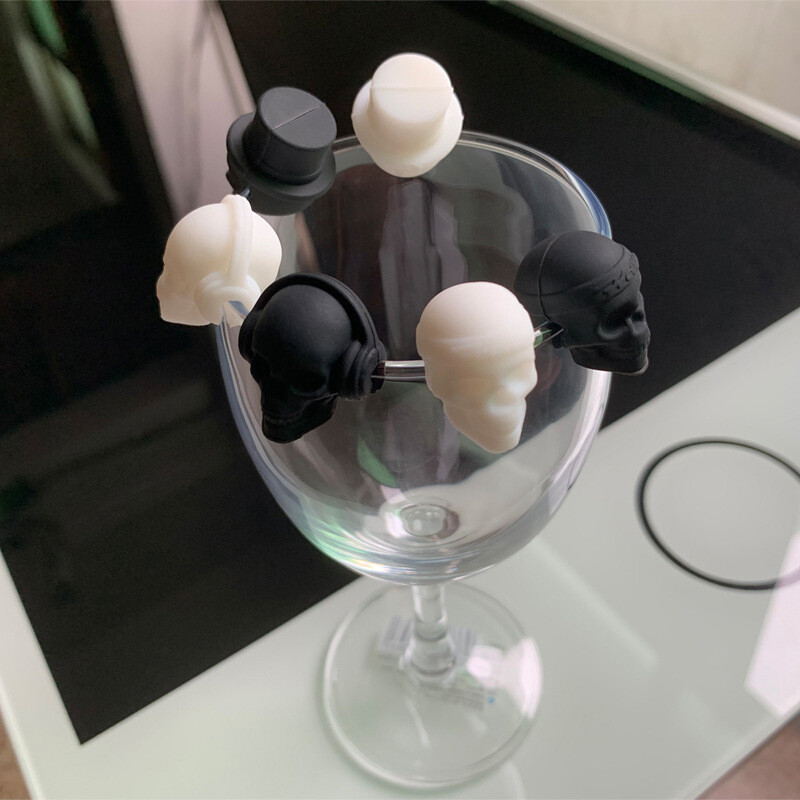 6 vnt. Silikoninis raudonojo vyno stiklo žymeklis Creative Skull Marker žavus geriamojo stiklo identifikavimo puodelis Etiketės Ženklai vakarėliui