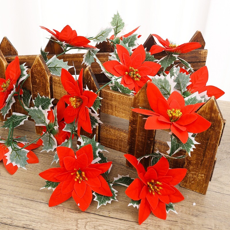 Karácsonyi füzér mesterséges bogyó növények szőlő zöld piros magyal bogyó szőlőkert karácsonyi újév karácsonyfa dekoráció fotó kellékek