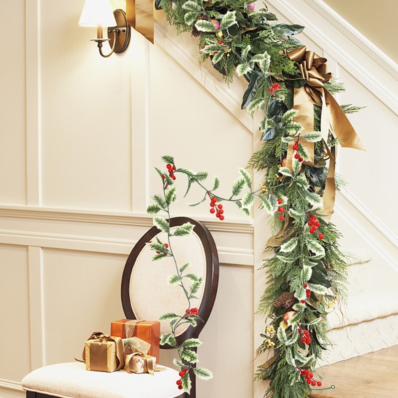 Karácsonyi füzér mesterséges bogyó növények szőlő zöld piros magyal bogyó szőlőkert karácsonyi újév karácsonyfa dekoráció fotó kellékek