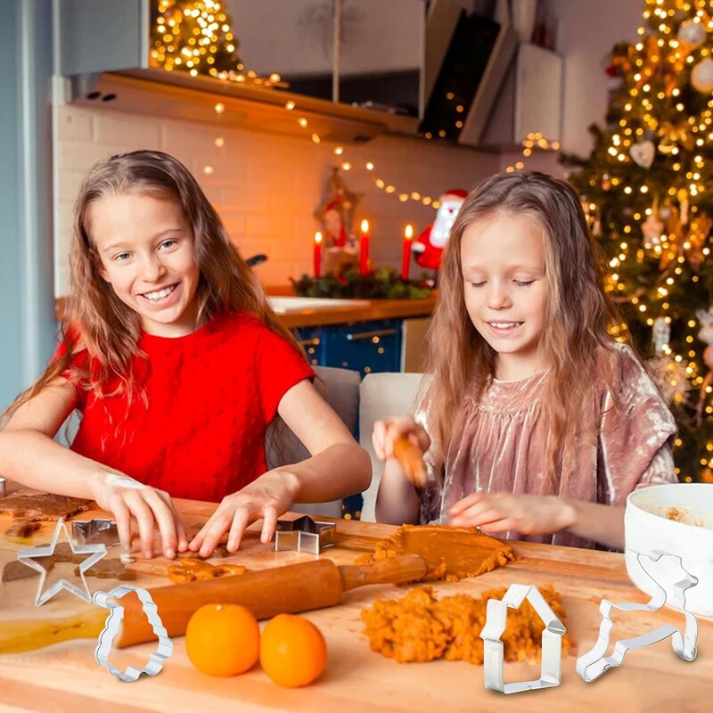 Set de 5 bucăți forme multiple de tăieturi de prăjituri de Crăciun, din oțel inoxidabil, pentru prepararea de brioșe, biscuiți, brad de Crăciun