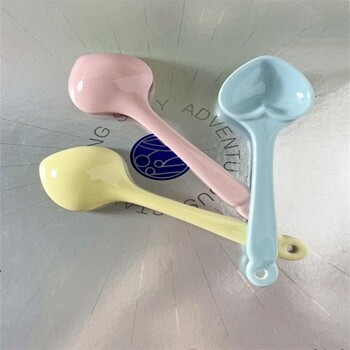 INS Macaron Love Spoon Кухненска посуда Cute Ceramics Stir Pink Dessert Spoon Girl Heart Romantic Coffee Spoon Pink Love Spoon