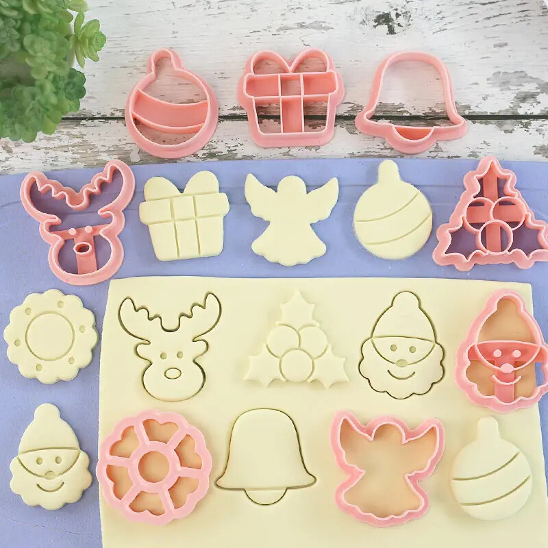 8 vnt. Šokolado kalėdinių sausainių pjaustyklė Kalėdų senelio briedžio biskvito formelė, spaudžiamas fondanto antspaudas Naujųjų metų torto dekoro kepimo reikmenys