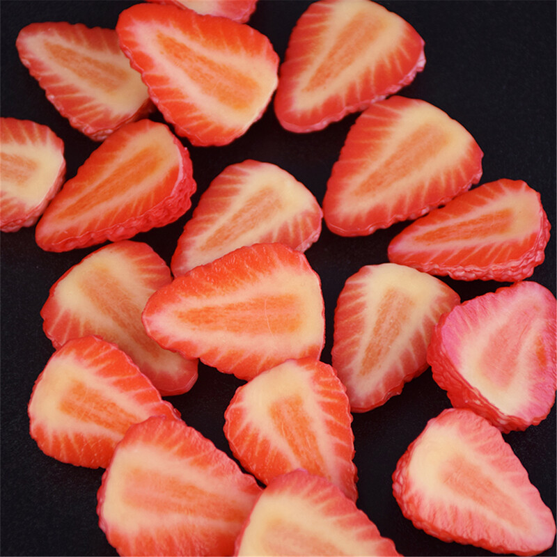 3 bucăți, felii de căpșuni simulate, felii de banane, felii de kiwi, obiecte decorative, accesorii pentru decorarea deserturilor, proces manual pentru fotografie