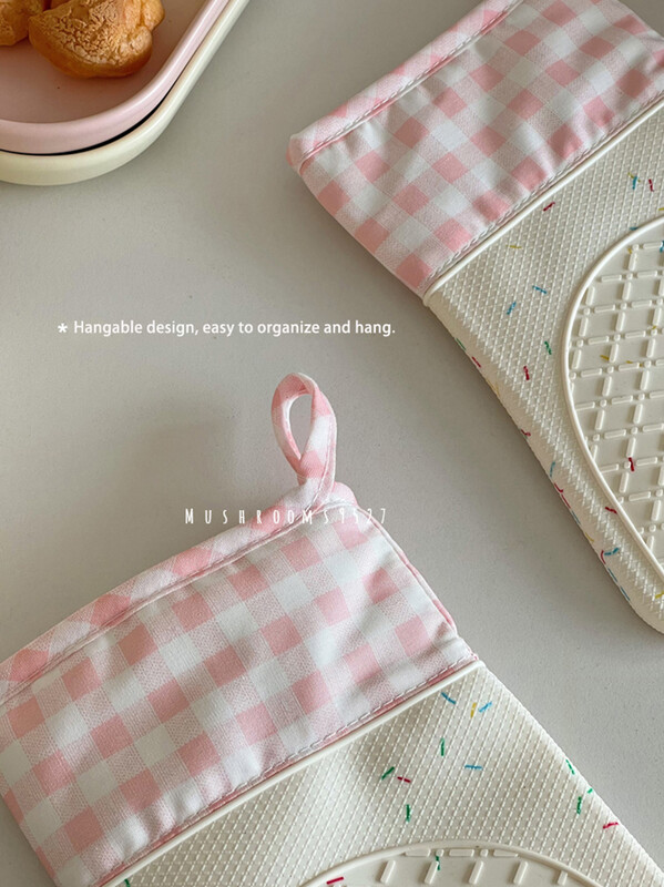 Koreai édes aranyos praktikus rózsaszín kockás pamut cukor tű szilikon csúszásmentes hőálló mikrohullámú forrázásgátló kesztyű