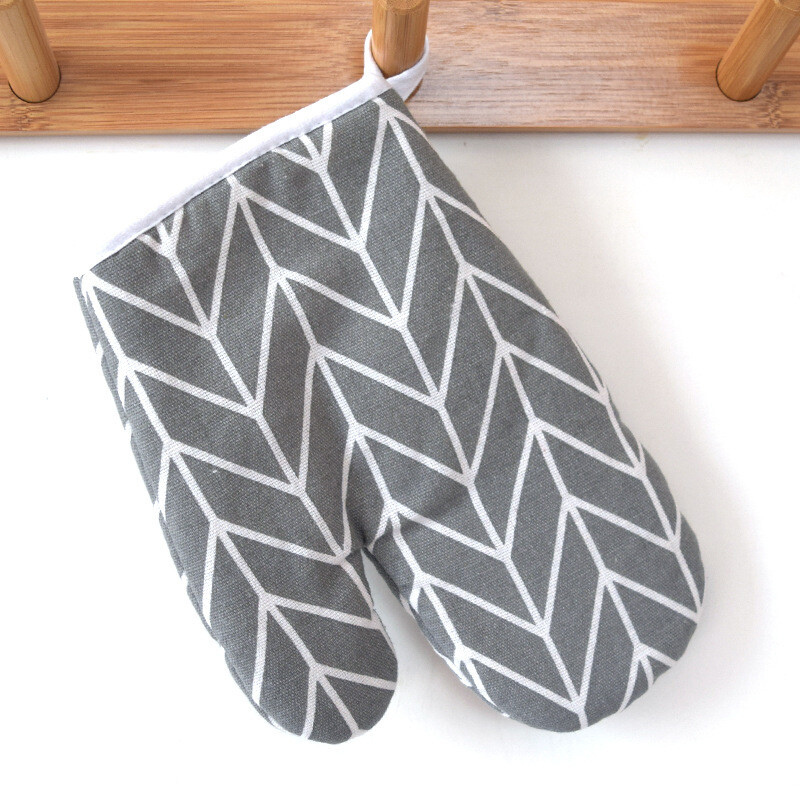 1 pár mikrohullámú sütő pamutvászon forrázásgátló és hőszigetelő kesztyű modern egyszerű famintás szürke szín