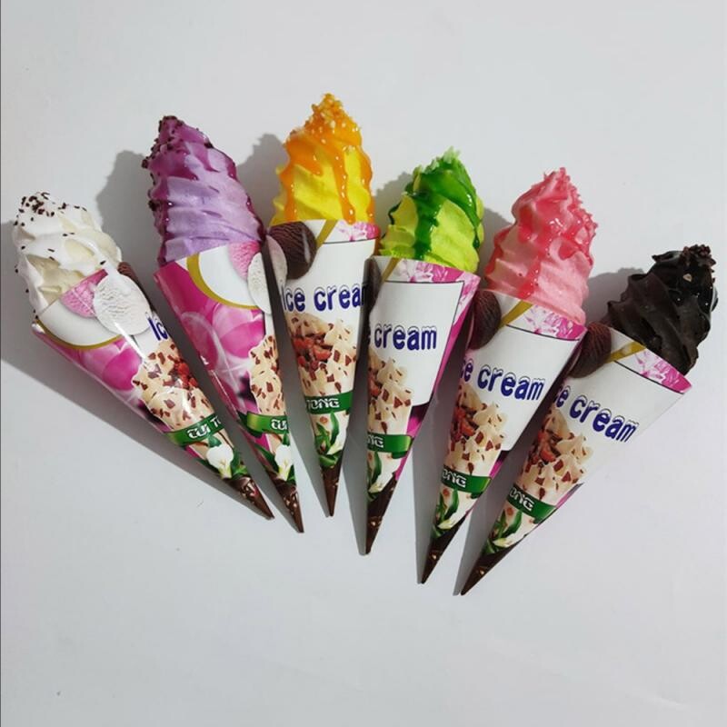 Szimulációs fagylalt modell Csokoládé fagylalt Hamis étel kúpos szekrény kültéri póz dekoratív játékok