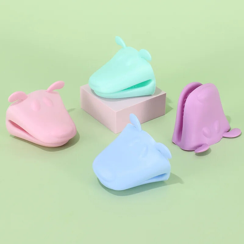 1 db szilikon hőszigetelő sütőkesztyű, hőálló, forrázásgátló kesztyű, rajzfilm állati edénykapcsos konyhai kiegészítők