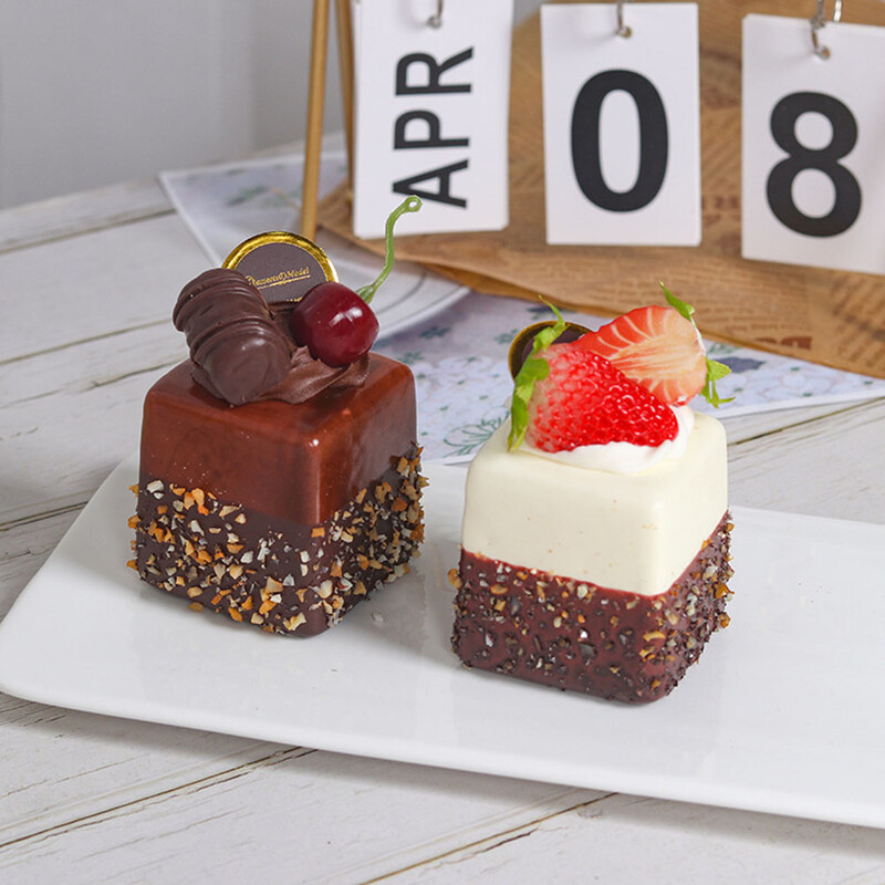 Epergyümölcs-szimulált kenyérmodell szimulált tortamodell Dísz hamis pékáru játék kellék Fotó kellék Gyermekjáték parti dekoráció