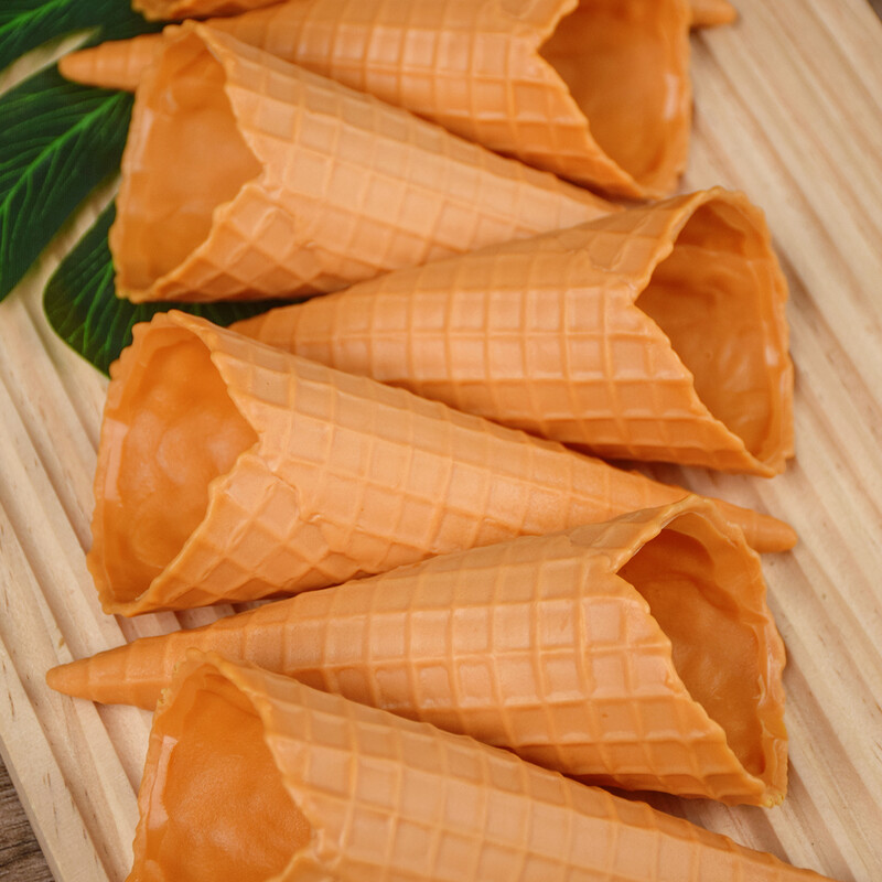 Szimulációs fagylalt, ropogós kúp modell, valósághű fagylalt, hamis étel, fényképes kellék, kijelződísz, desszertbolt, 1 db