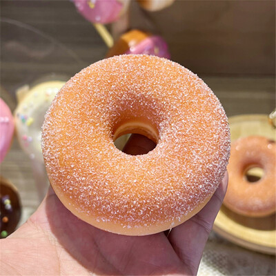 10 cm-es szimulációs fánk kenyér stresszoldó hamis kenyér torta lakberendezési kijelző Esküvői édes dekorációk fotózási kellékek 1 db