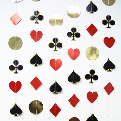Kaszinó témájú esküvői parti dekoráció piros arany szív pontok gyémánt ásó póker füzér piros fekete póker parti szalag függő dekoráció