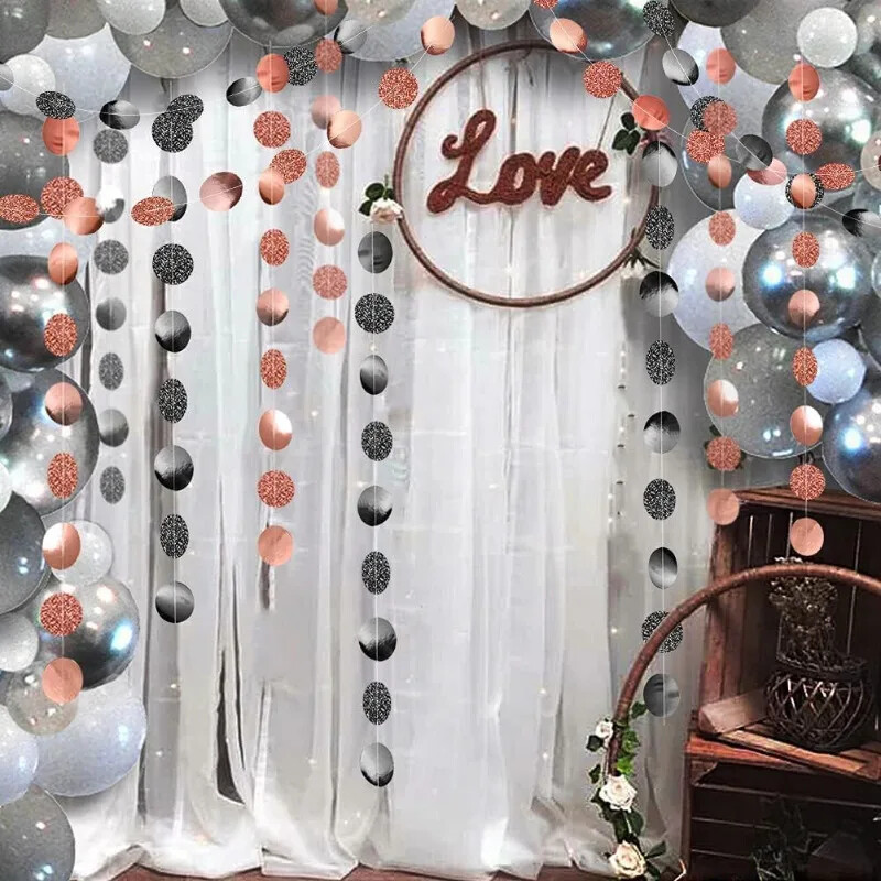 Rózsaarany fekete kör füzér függő pöttyök szalagos szalaghirdetés hátterek születésnapi esküvői édes 16 ballagás leánybúcsú kellékei