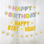 1db Születésnapi Zászló Behúzható Kis Százszorszép Gyermekek Születésnapi parti dekoráció Jelenet elrendezés Kellék banner