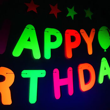 Νέο HAPPY BIRTHDAY Fluorescent Party Letter με σημαία Παιδικό πάρτι γενεθλίων Flower Fluorescent Theme Surprise Party Decor