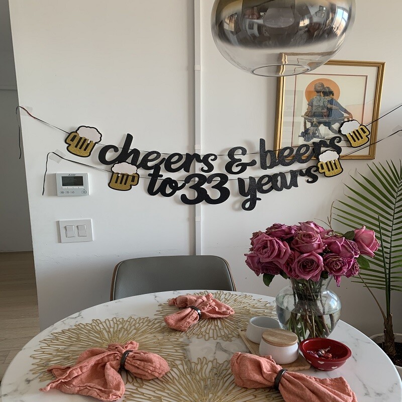 1Nustatykite suaugusiems skirtą su gimtadieniu auksinę juodą reklamjuostę, skirtą nuo 21 30 40 50 60 metų gimtadienio reklamjuostės